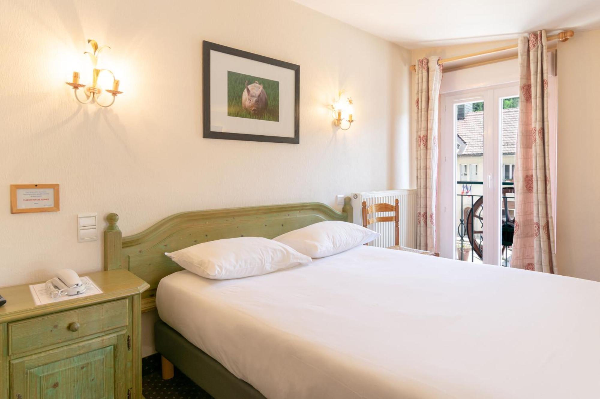 Hotel De La Poste ماليبونسون المظهر الخارجي الصورة
